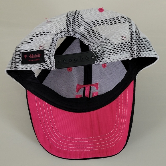 T-Mobile Hat Trucker Style Snapback Black, Embroidered Pink Logo & White Mesh - Picture 5 of 12